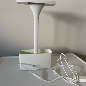 Short stories herb grower